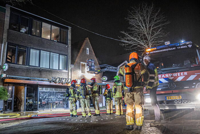 Grote brand bij pizzeria Porto Fino