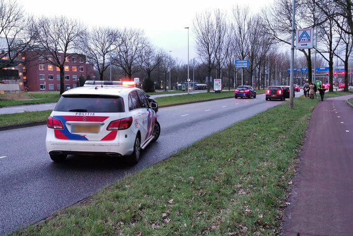 Rijstrook afgesloten na kop-staartbotsing