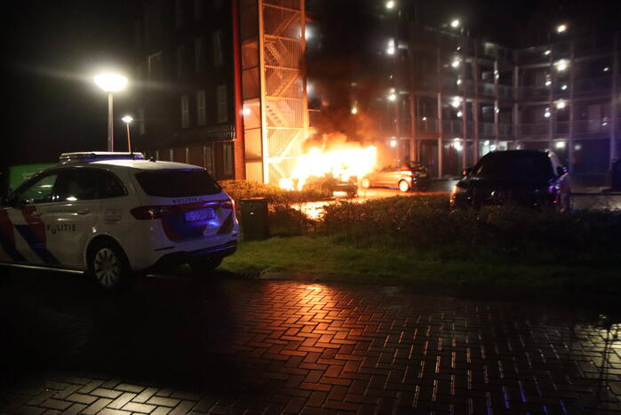 Auto verwoest door brand
