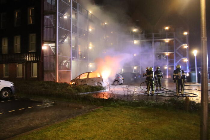 Auto verwoest door brand