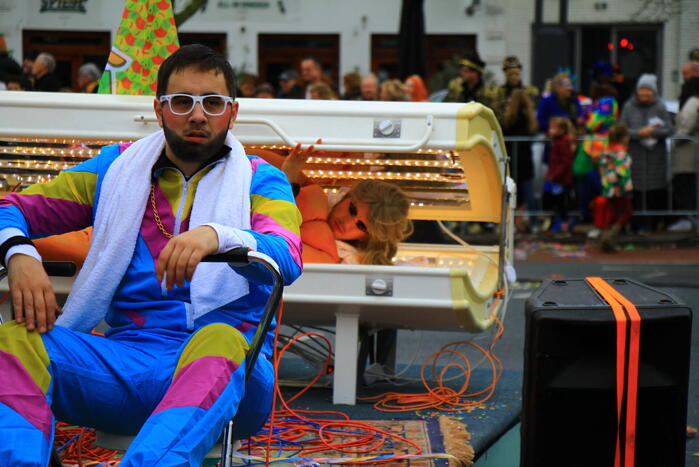 Optocht trekt veel bekijks