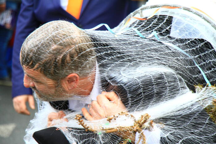 Optocht trekt veel bekijks