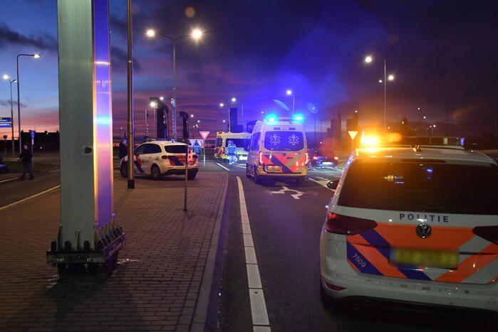 Persoon gewond na val van carnavalswagen