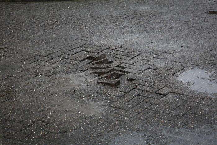 Hoofdleiding gesprongen in Jumbo supermarkt