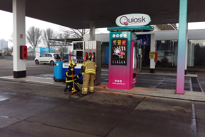 Brandstoflekkage bij tankstation