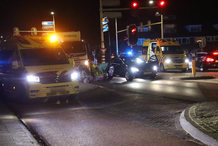 Fietser aangereden bij verkeerslichten