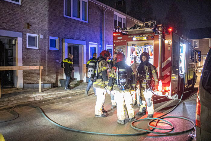 Brand in woning trekt veel bekijks