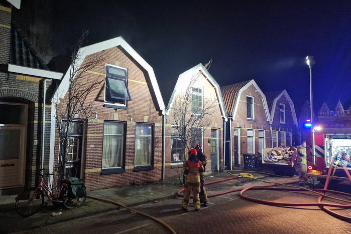 Veel rook na uitslaande brand