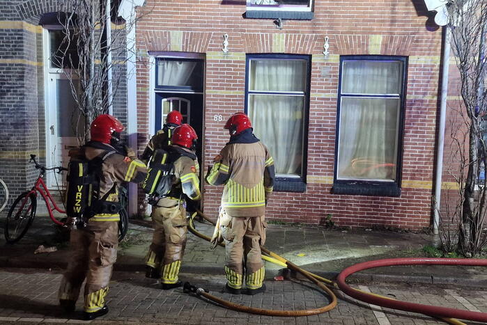Veel rook na uitslaande brand