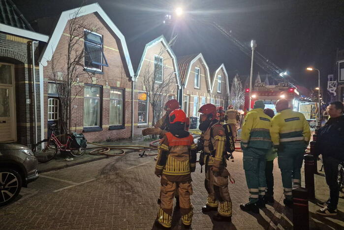 Veel rook na uitslaande brand