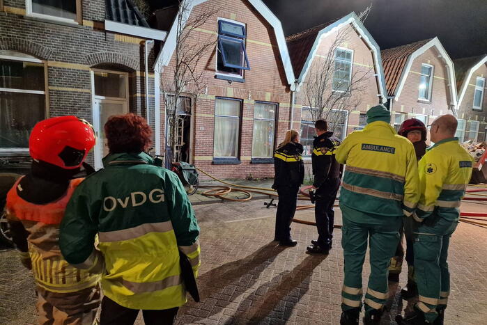 Veel rook na uitslaande brand