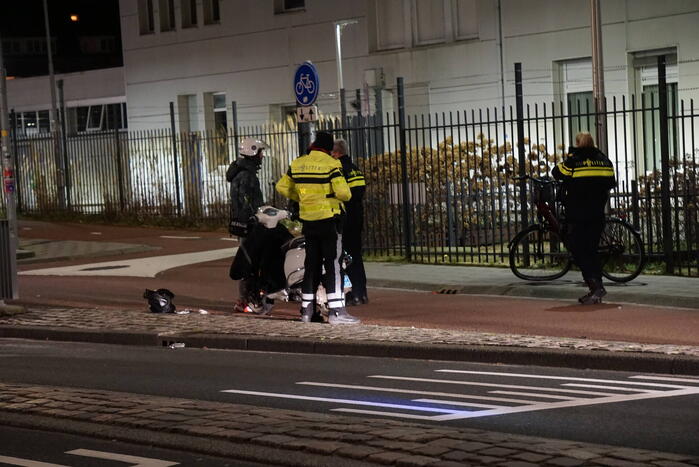 Fietser gewond bij botsing met scooter