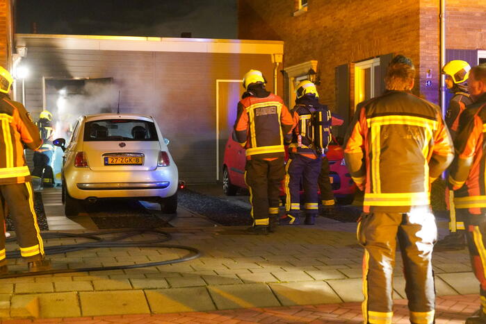 Brand in een schuur naast de woning