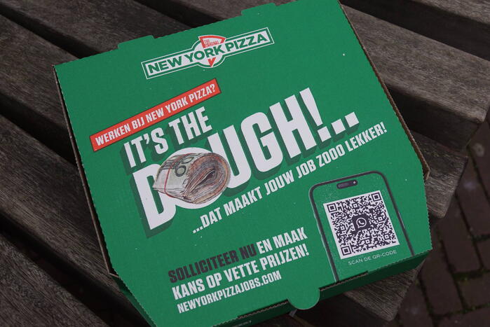 Pizzaria geeft gratis pizza's als wervingscampagne