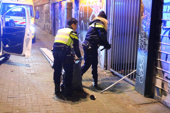 Persoon raakt te water