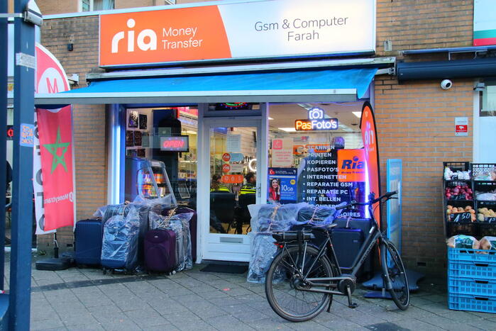 Onderzoek naar overval op telefoonwinkel