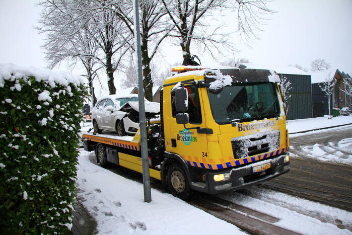 Flinke schade bij botsing op kruising