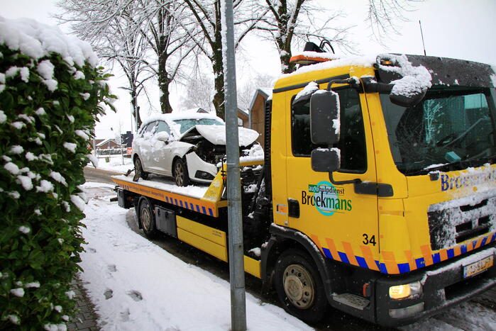 Flinke schade bij botsing op kruising