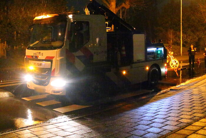 Bromfietser zwaargewond na valpartij