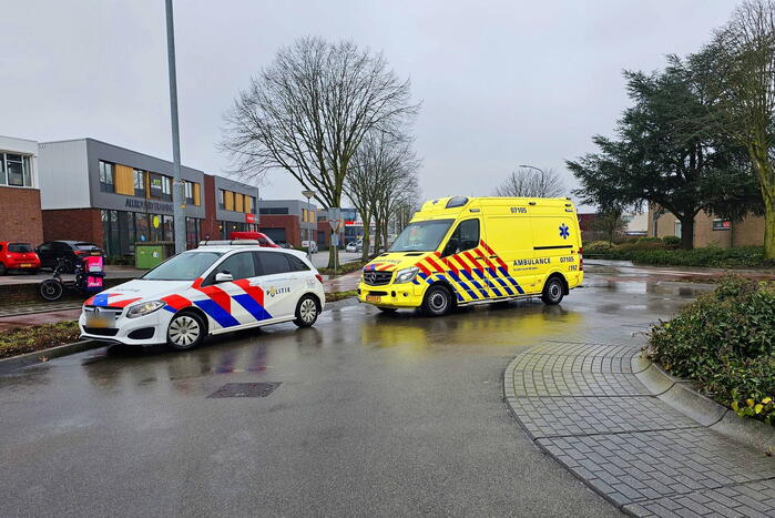 Flink bezorger aangereden door automobilist