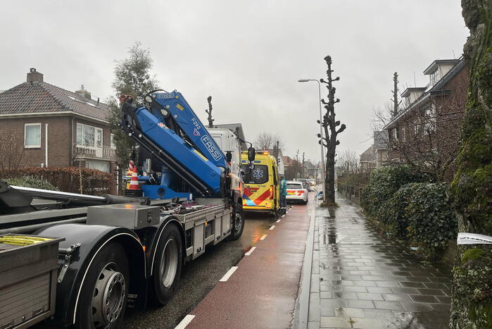 Fietser raakt ernstig gewond bij botsing met auto