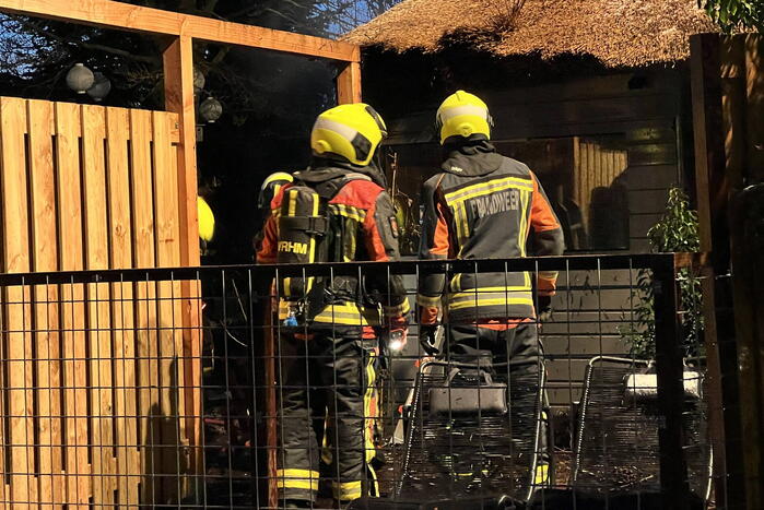 Schuur verwoest door uitslaande brand