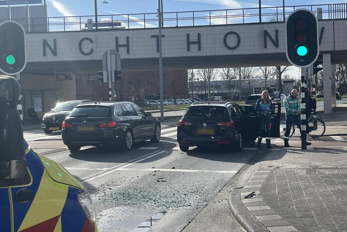 Aanrijding tussen twee personenauto's