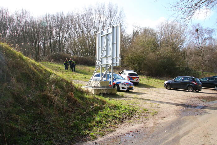 Stoffelijk overschot aangetroffen in bosschage