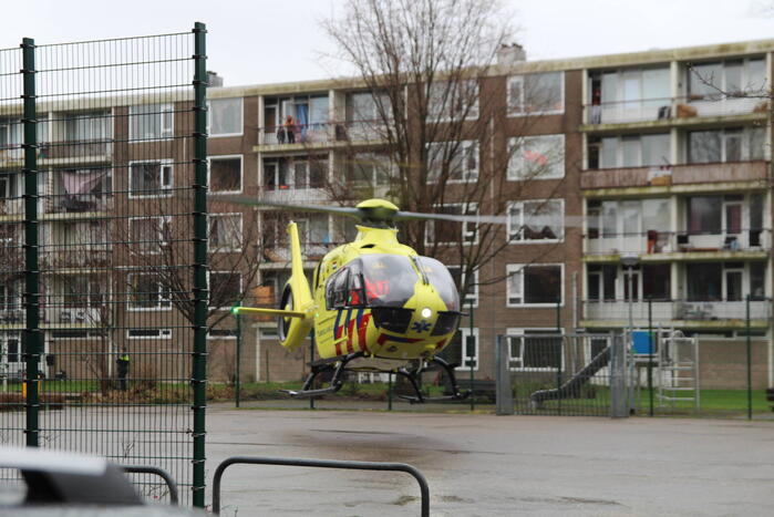 Traumahelikopter ingezet voor incident in flatwoning