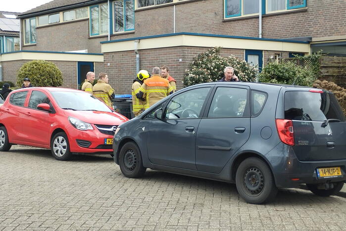 Brandweer verricht onderzoek wegens gaslucht