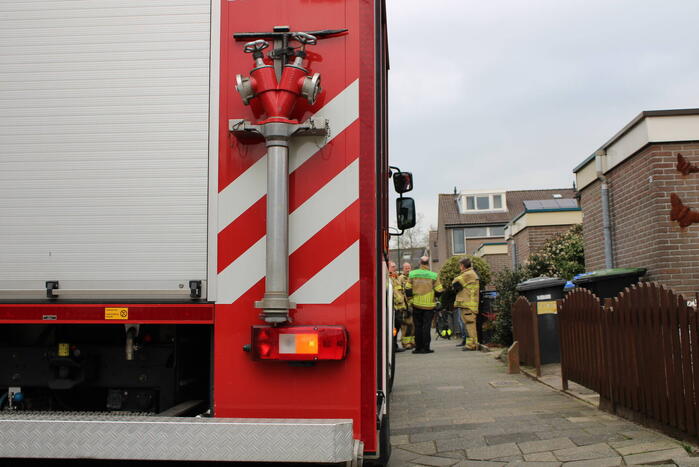 Brandweer verricht onderzoek wegens gaslucht