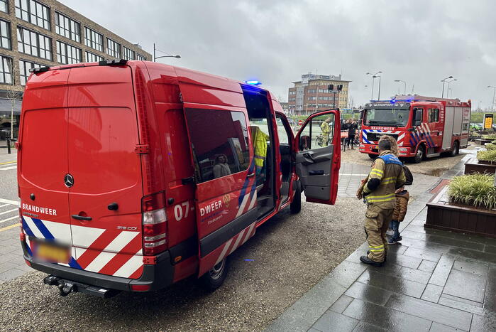 Brandweerthema bij kleuterbioscoop