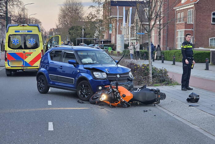 Motorrijder gewond na harde botsing met automobilist