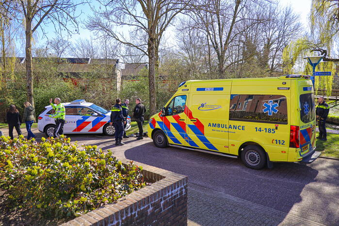 2-jarige jongen overleden na val in water