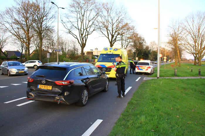 Rijbaan afgesloten na kop-staart botsing