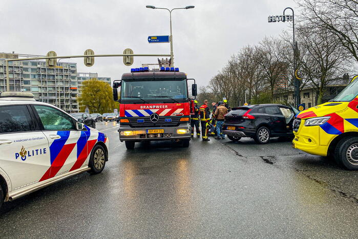 Veel schade bij ongeval op kruising