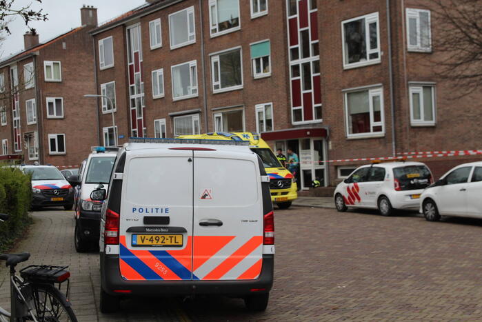 Overleden persoon in woning aangetroffen