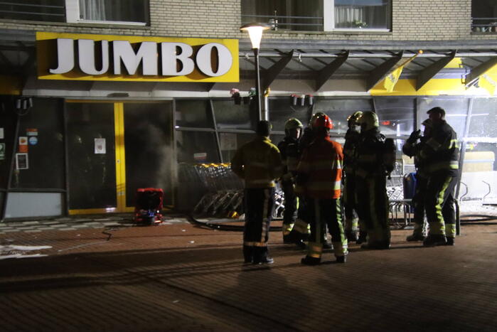 Grote brand bij Jumbo supermarkt