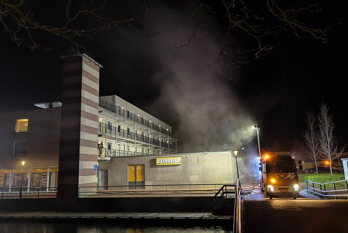 Grote brand bij Jumbo supermarkt