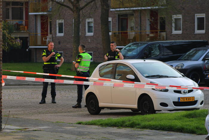 Meerdere schoten gelost op flatgebouw