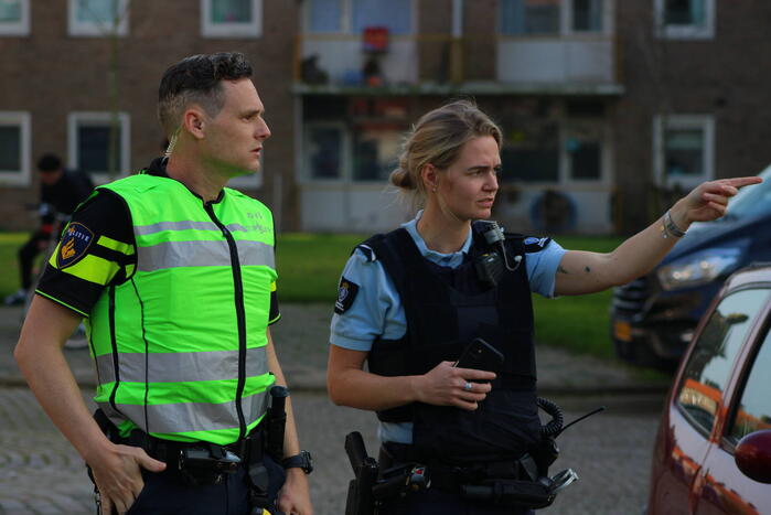 Meerdere schoten gelost op flatgebouw