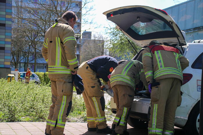 Graafmachine schiet politie te hulp