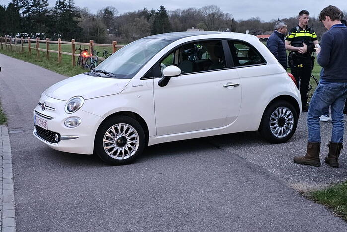 Meerdere wielrenners gewond naar ziekenhuis