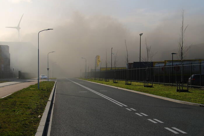 Zeer grote brand in cacao opslag