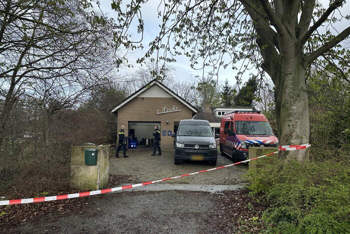 Drugslab in garage bij Woning