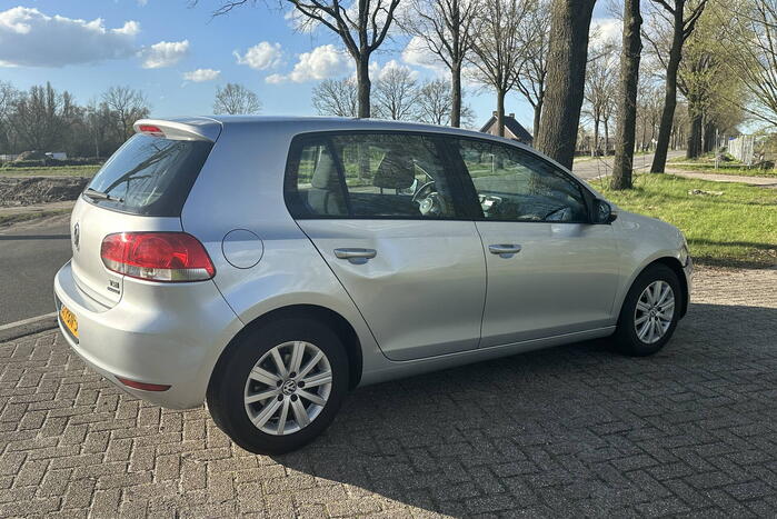 E-biker aangereden door automobiliste