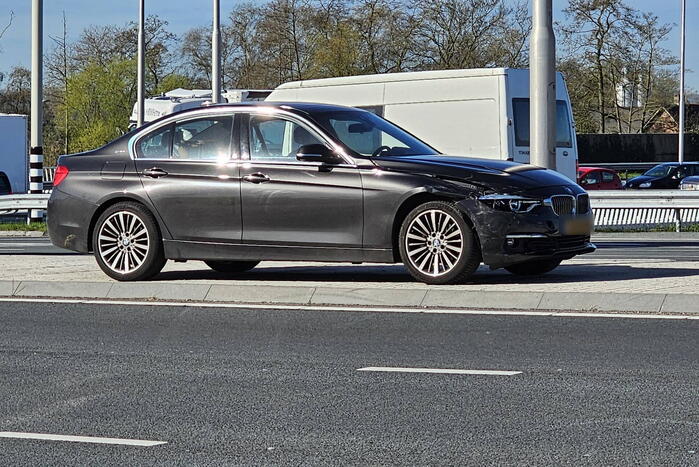 Kinderen krijgt traumabeer na ongeluk met auto