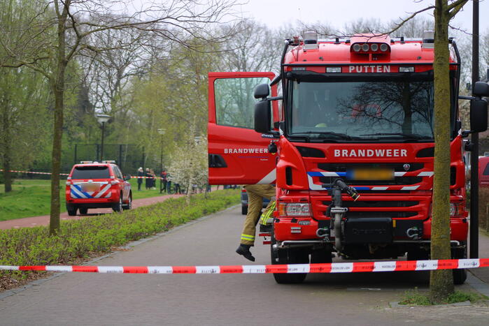 Bewoners onwel nadat onbekende stof woning in wordt gegooid