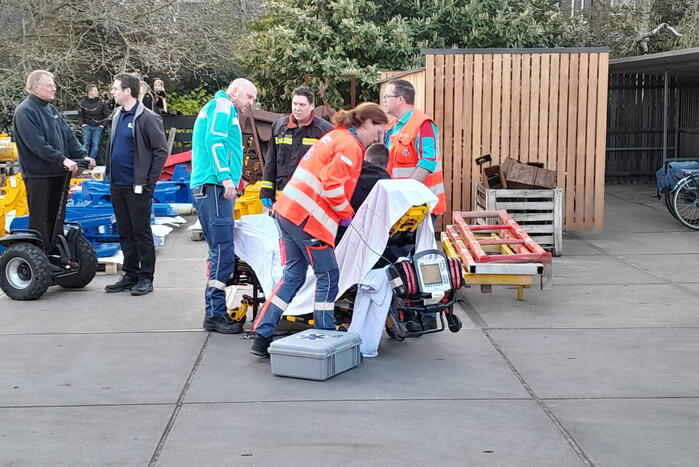 Hulpverleners oefenen aanrijding met heftruck