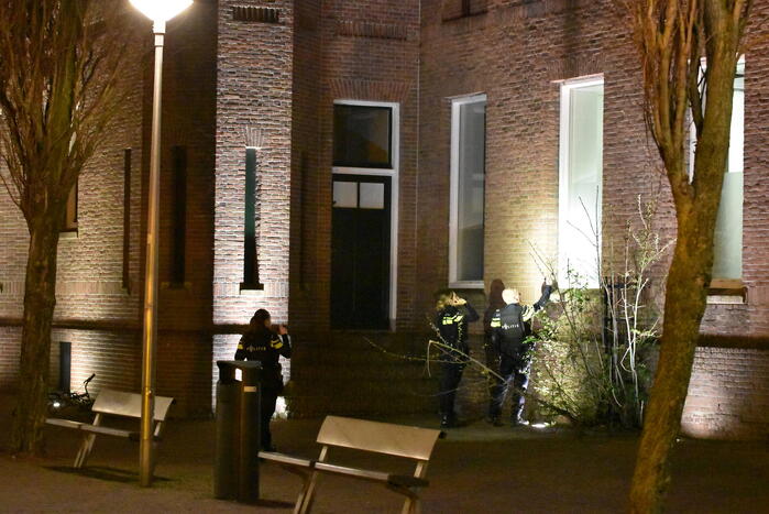 Gewonde na schietpartij afgezet bij ziekenhuis